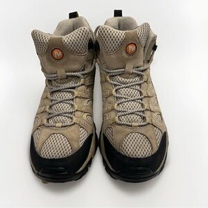 Merrell Women's Moab Ventilator Hiking Boots With Vibram Sole - Taupe Size 9.5